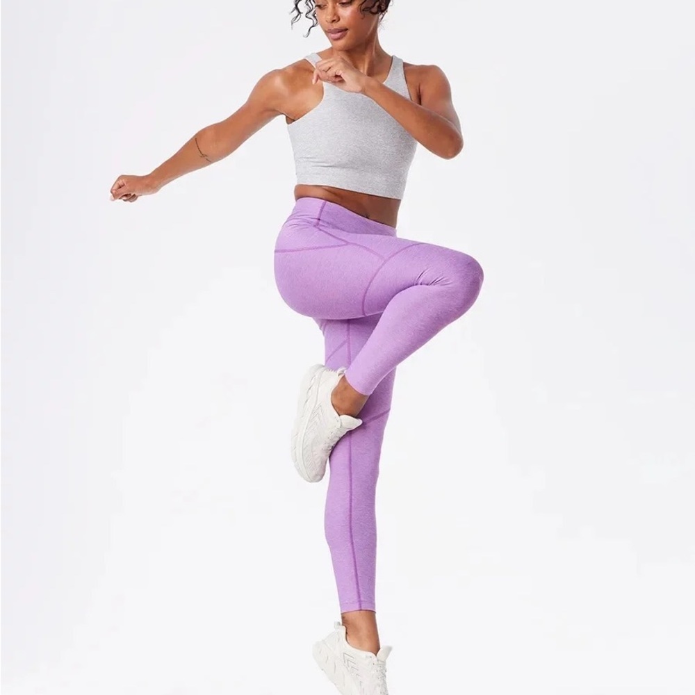 Outdoor Voices Warmup 7/8 Legging Lavender size M
